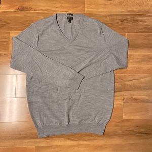 J.Crew Merino V Neck Sweater in grey (large slim)